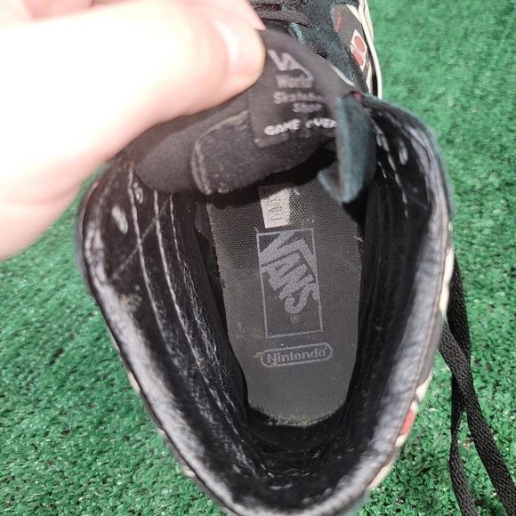 VANS Sk8-Hi Reissue x Nintendo Controller Men's size 7 / Women's size 8.5 - Picture 14 of 14